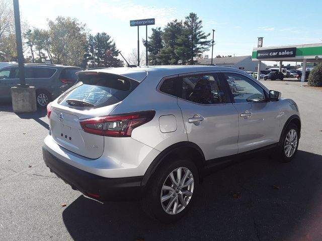 2022 Nissan Rogue Sport S