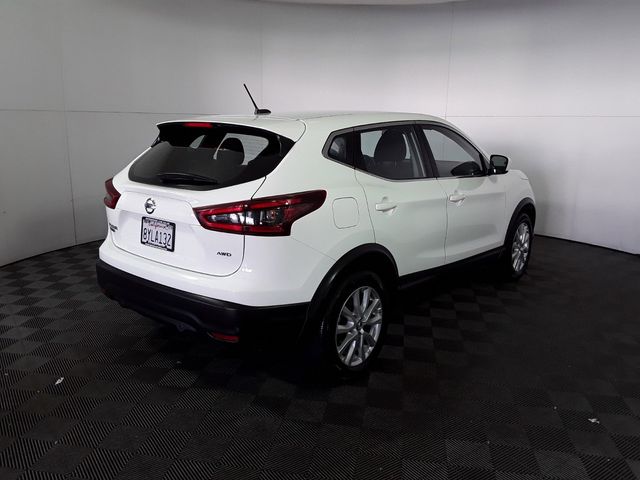 2022 Nissan Rogue Sport S