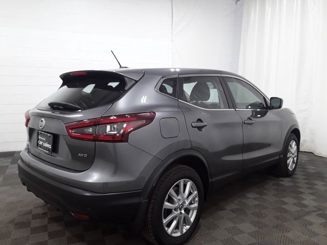 2022 Nissan Rogue Sport S
