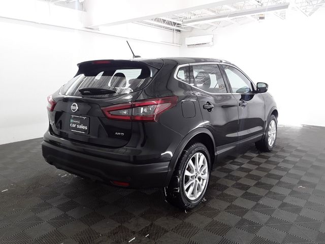 2022 Nissan Rogue Sport S