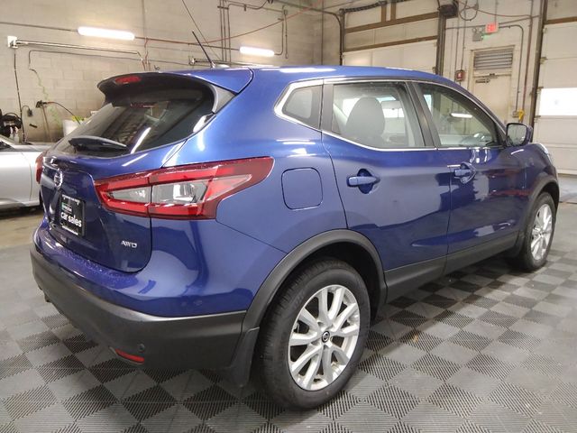 2022 Nissan Rogue Sport S
