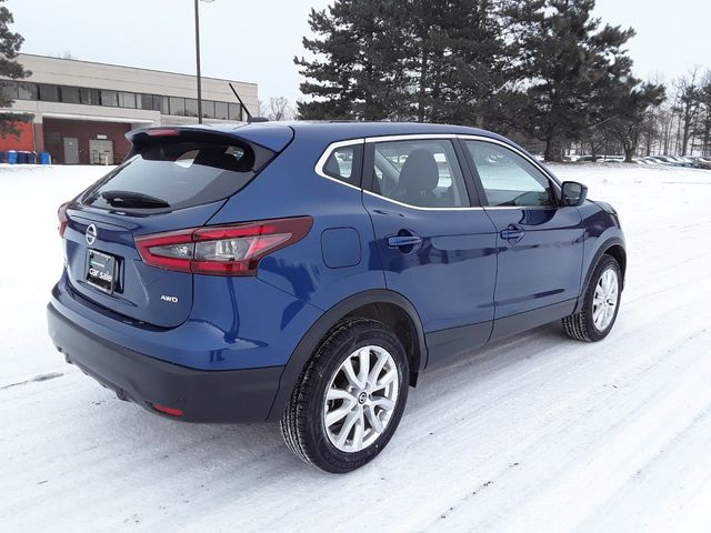 2022 Nissan Rogue Sport S