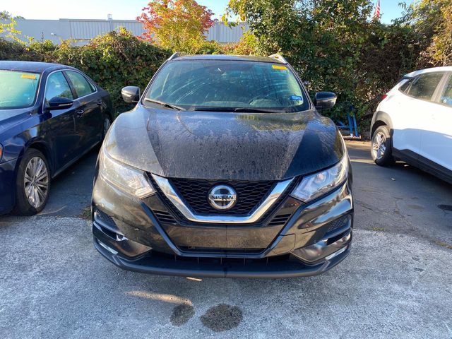 2022 Nissan Rogue Sport SV