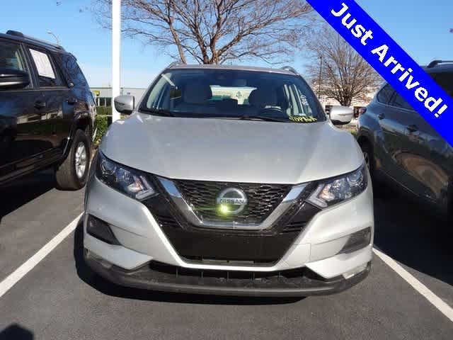 2022 Nissan Rogue Sport SV