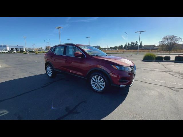 2022 Nissan Rogue Sport SV