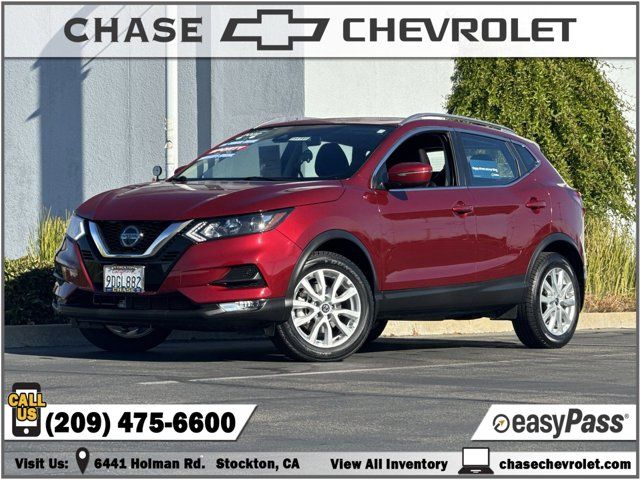 2022 Nissan Rogue Sport SV