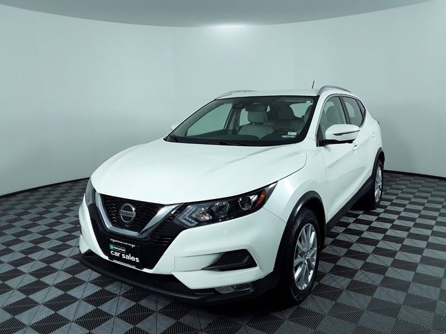 2022 Nissan Rogue Sport SV