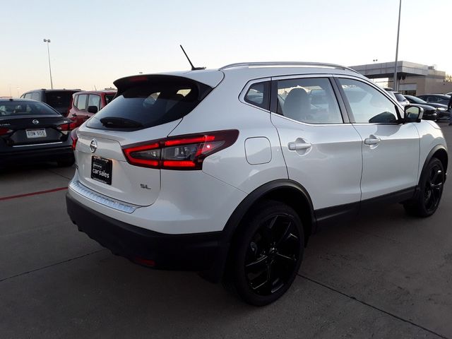 2022 Nissan Rogue Sport SL