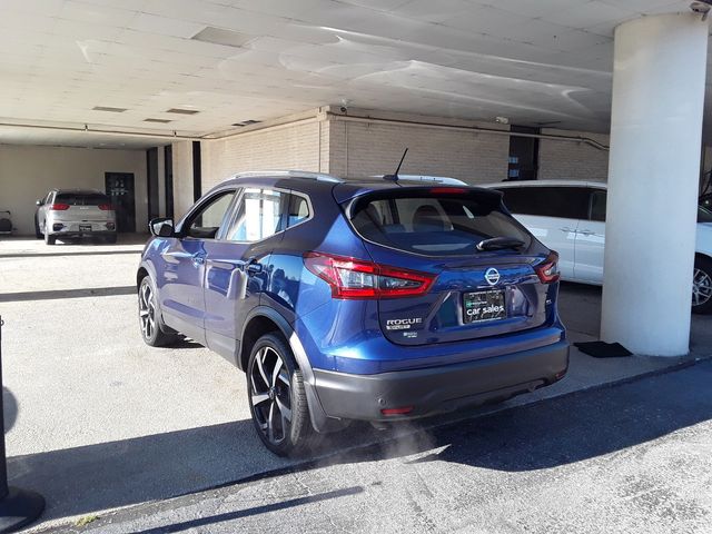 2022 Nissan Rogue Sport SL