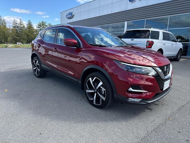 2022 Nissan Rogue Sport SL