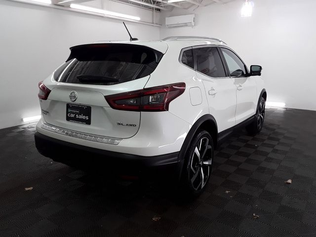 2022 Nissan Rogue Sport SL