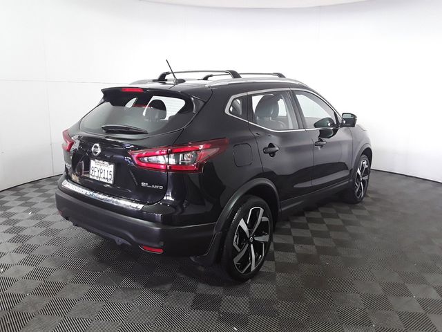 2022 Nissan Rogue Sport SL