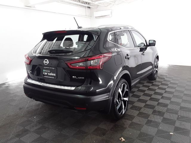 2022 Nissan Rogue Sport SL