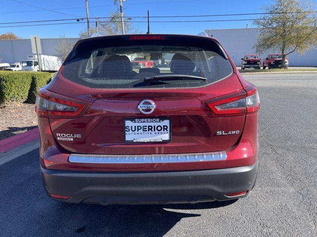 2022 Nissan Rogue Sport SL