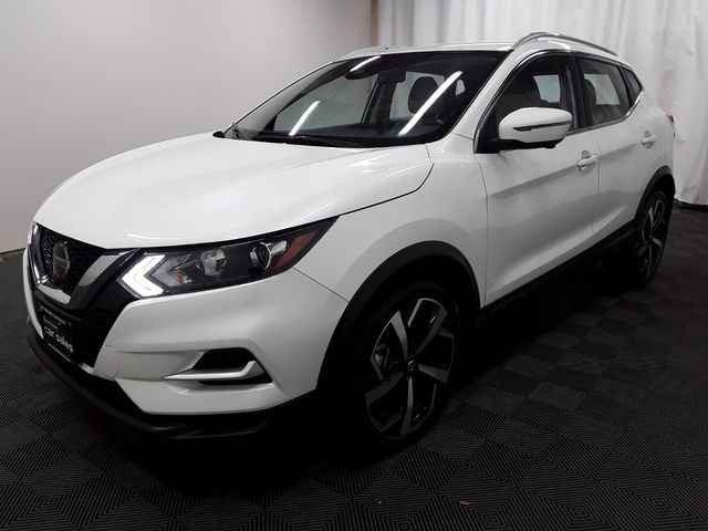 2022 Nissan Rogue Sport SL