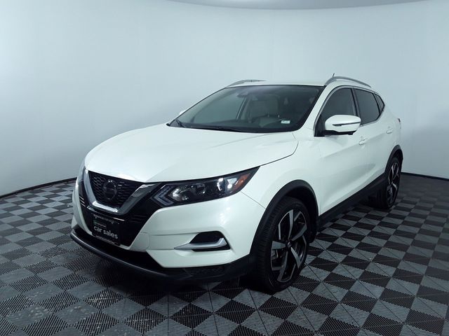 2022 Nissan Rogue Sport SL