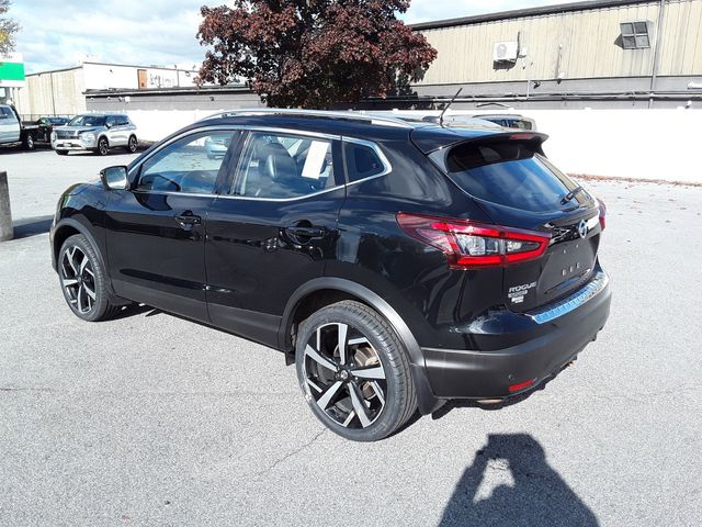 2022 Nissan Rogue Sport SL