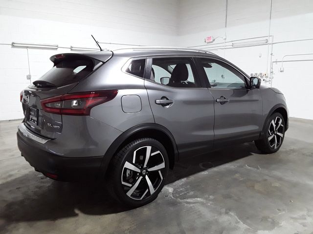 2022 Nissan Rogue Sport SL