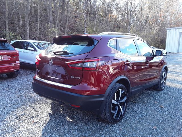 2022 Nissan Rogue Sport SL