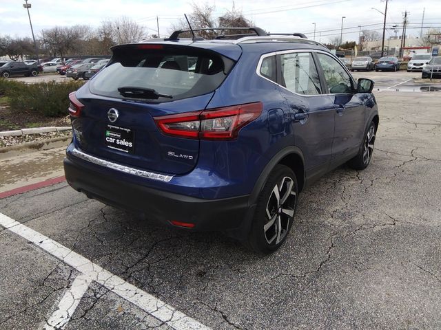 2022 Nissan Rogue Sport SL