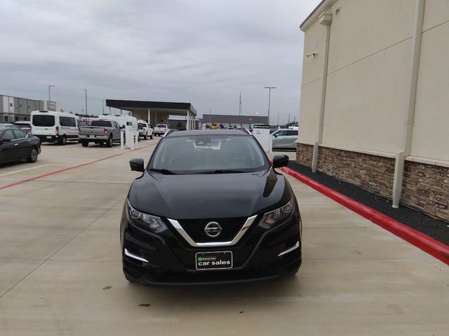 2022 Nissan Rogue Sport SL