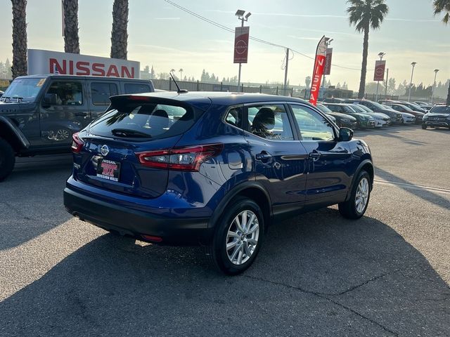 2022 Nissan Rogue Sport S