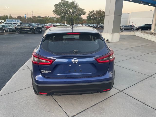 2022 Nissan Rogue Sport S