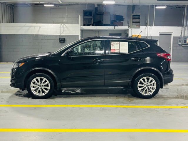 2022 Nissan Rogue Sport S