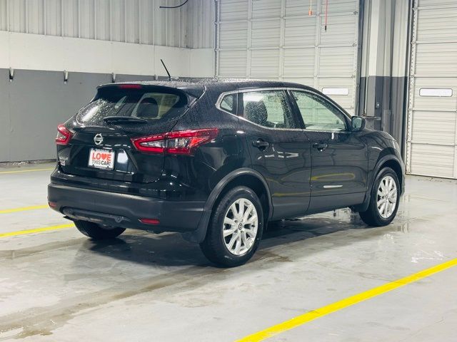 2022 Nissan Rogue Sport S