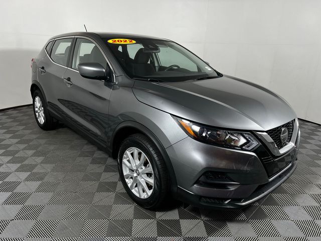 2022 Nissan Rogue Sport S