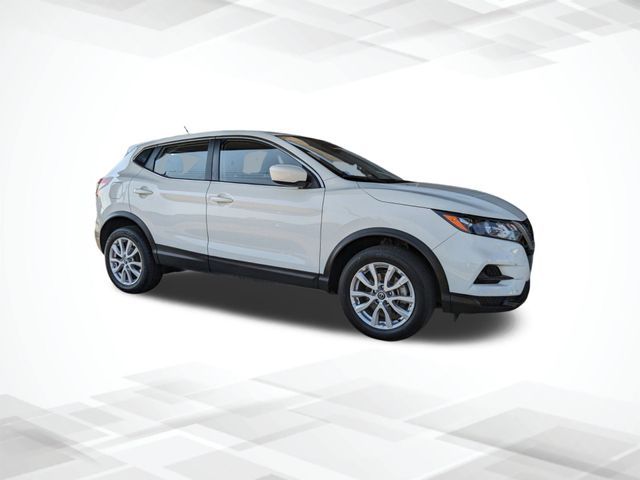 2022 Nissan Rogue Sport S