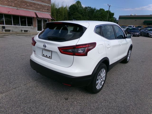 2022 Nissan Rogue Sport S