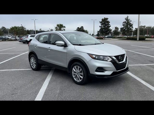 2022 Nissan Rogue Sport S