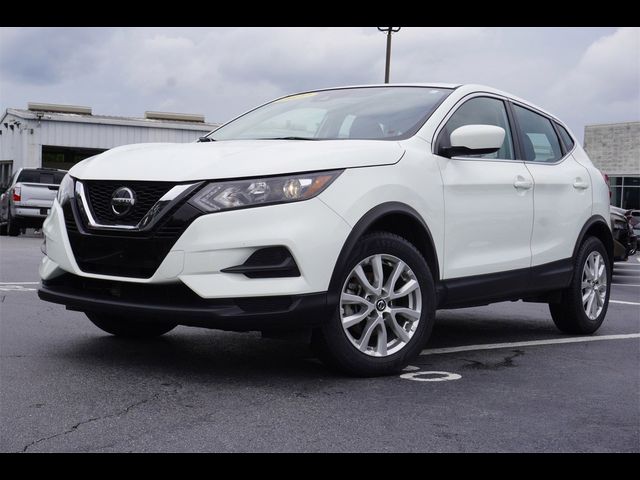 2022 Nissan Rogue Sport S