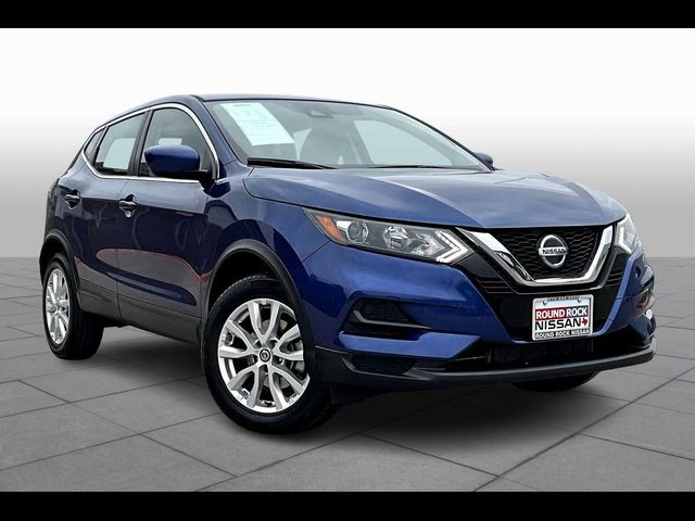 2022 Nissan Rogue Sport S