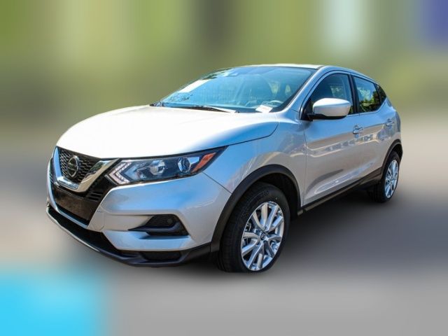 2022 Nissan Rogue Sport S