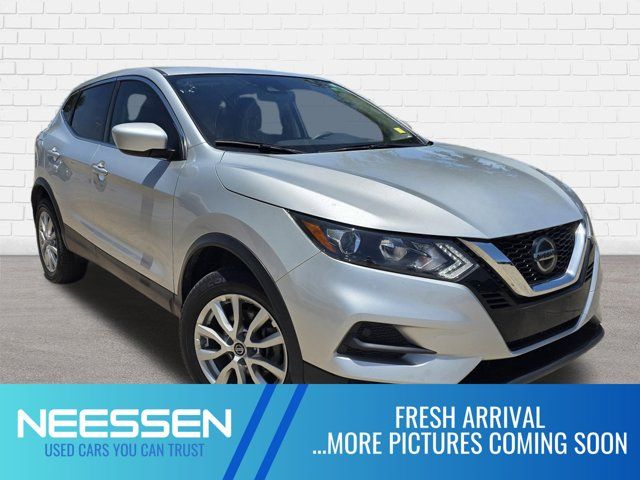 2022 Nissan Rogue Sport S