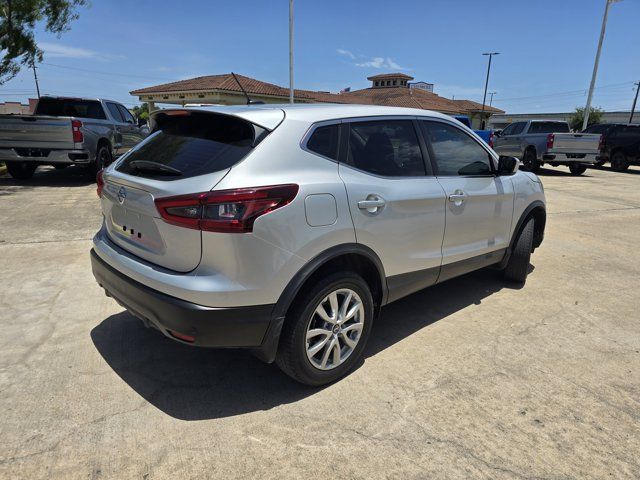 2022 Nissan Rogue Sport S