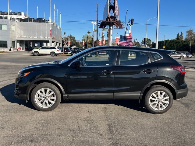 2022 Nissan Rogue Sport S