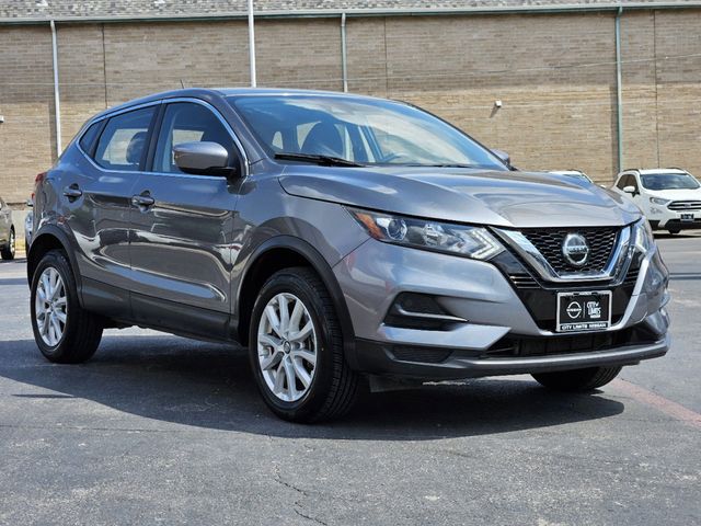 2022 Nissan Rogue Sport S