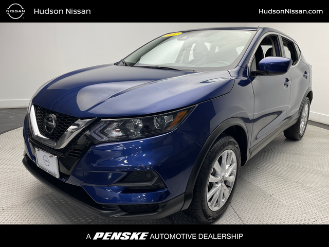 2022 Nissan Rogue Sport S