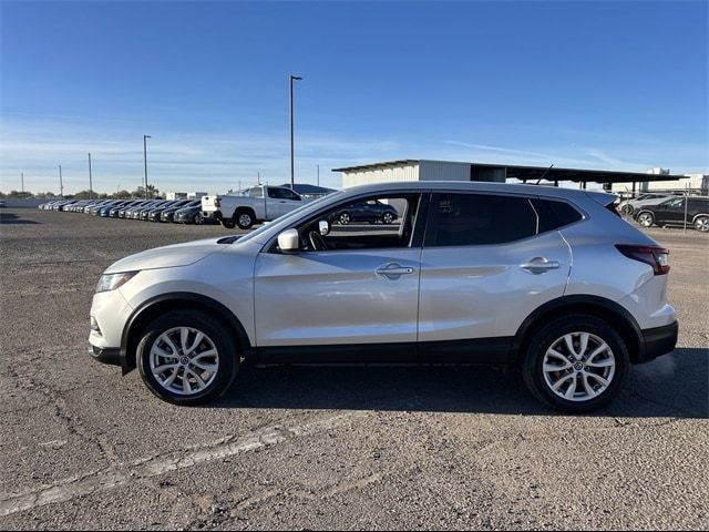 2022 Nissan Rogue Sport S