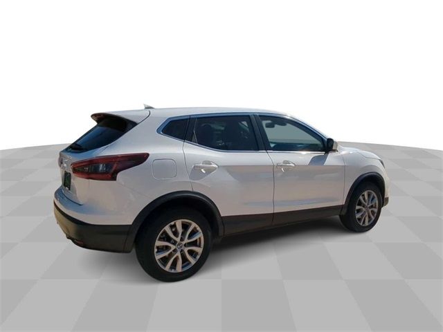 2022 Nissan Rogue Sport S