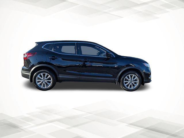 2022 Nissan Rogue Sport S