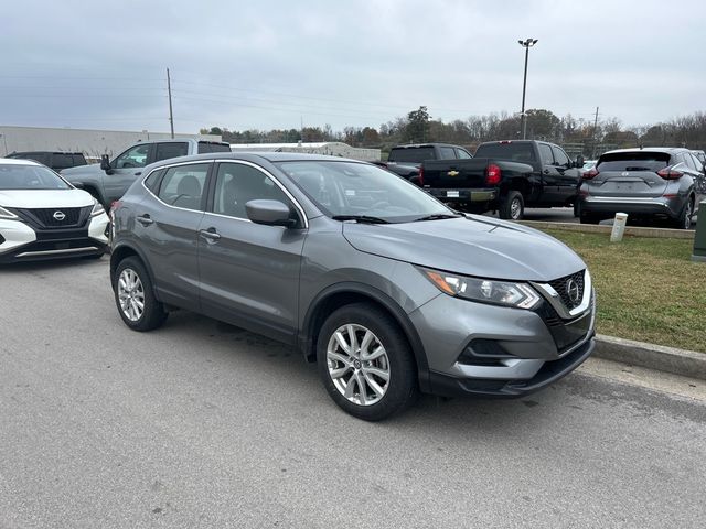 2022 Nissan Rogue Sport S