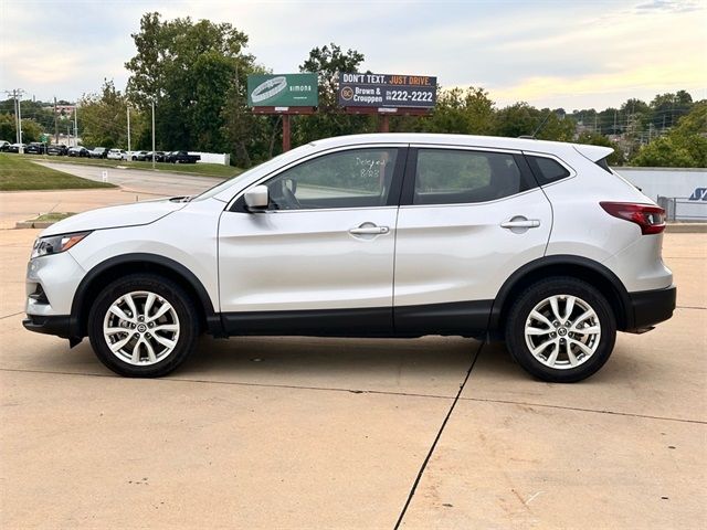 2022 Nissan Rogue Sport S