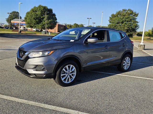 2022 Nissan Rogue Sport S