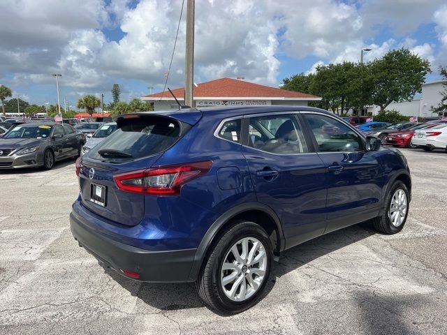 2022 Nissan Rogue Sport S