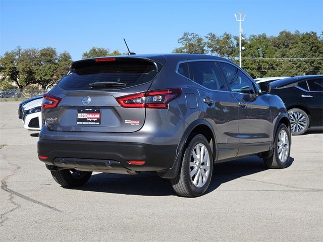 2022 Nissan Rogue Sport S