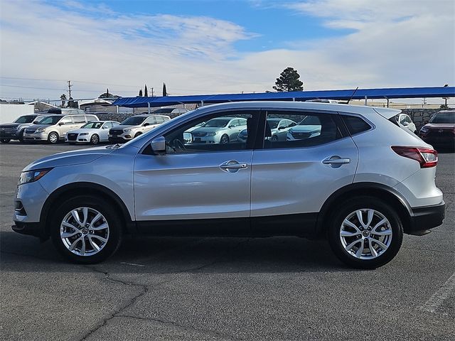 2022 Nissan Rogue Sport S